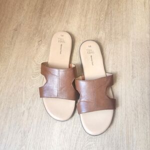 Time and tru cognac sandals size 8. 5
